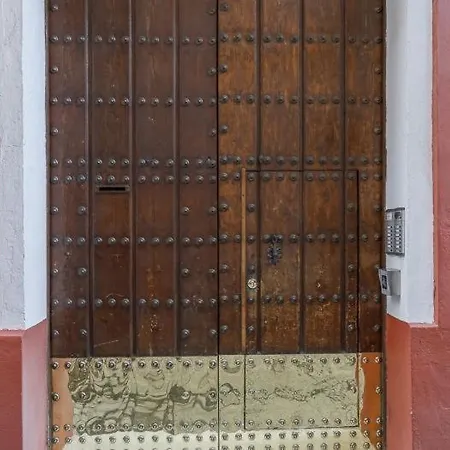 San Isidoro 12 Nuevo * Sevilha